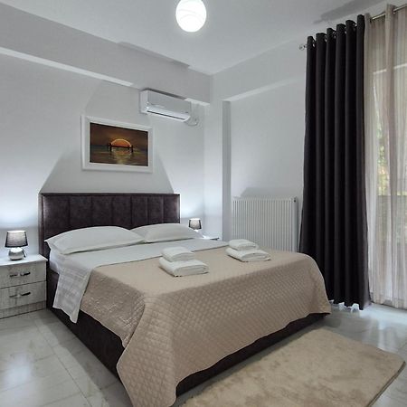 Flore Rooms Sarande Exterior photo