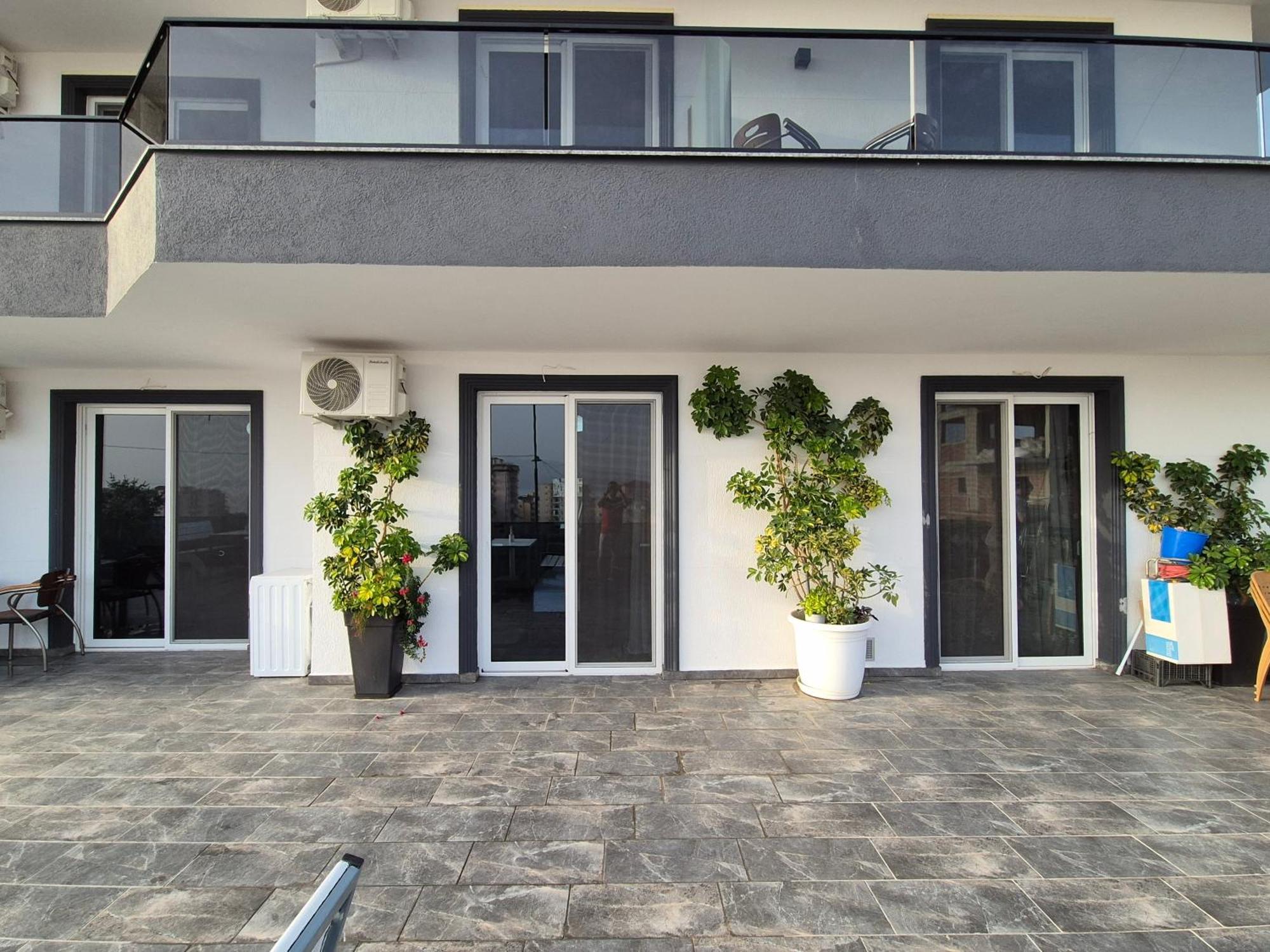 Flore Rooms Sarande Exterior photo