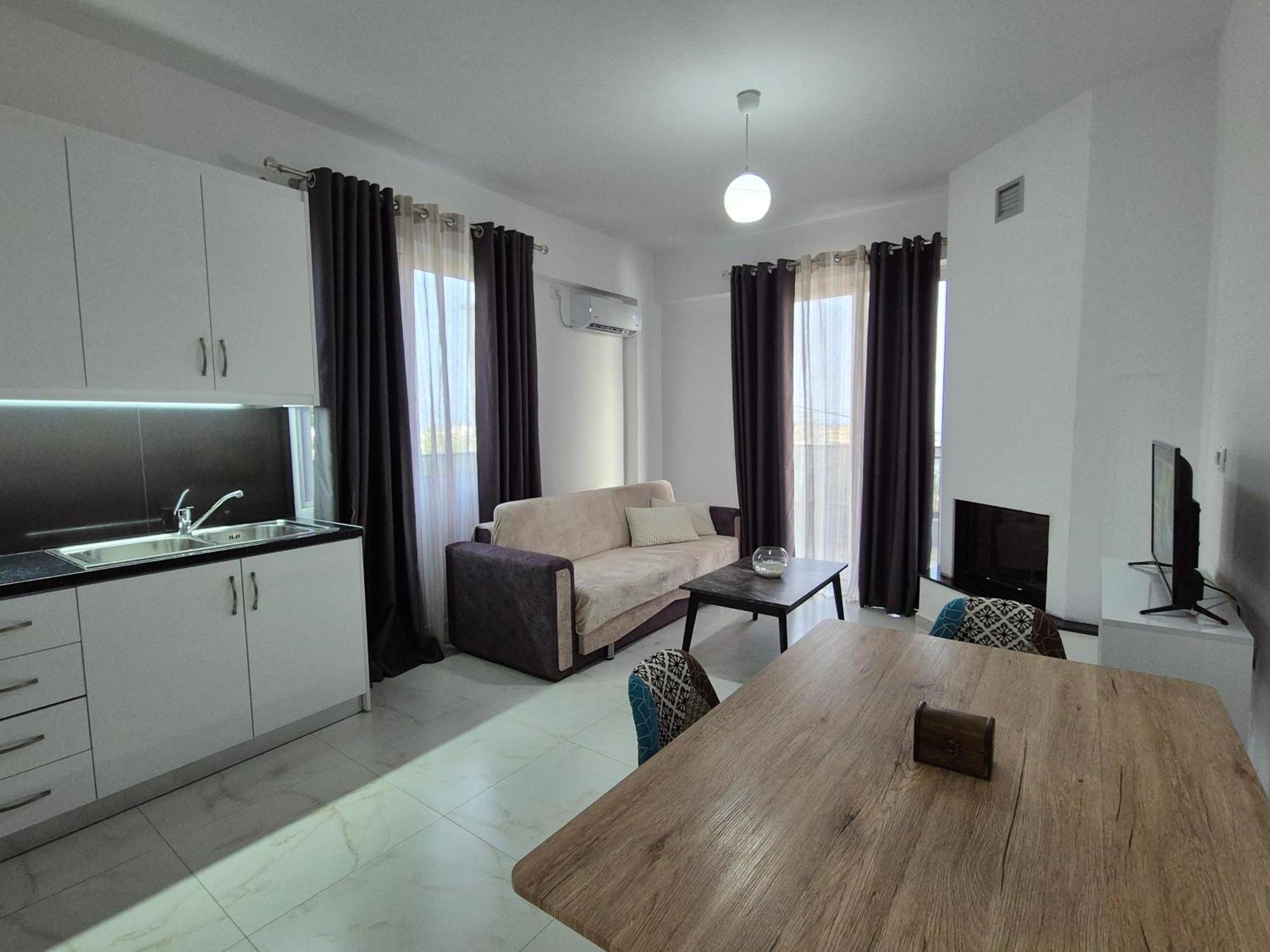 Flore Rooms Sarande Exterior photo