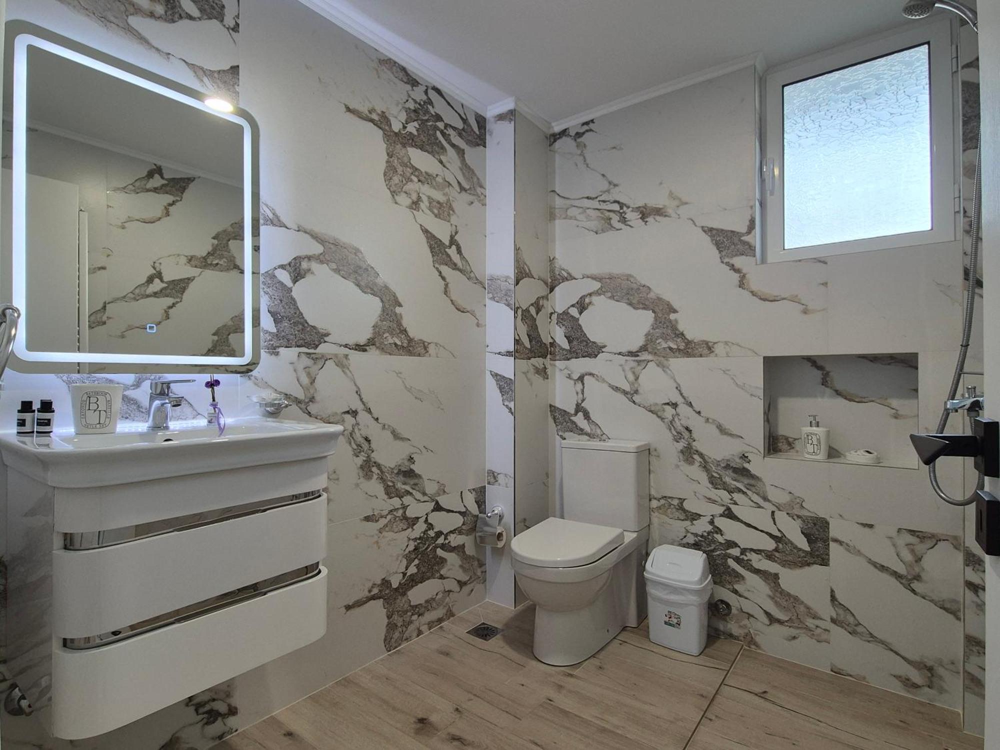 Flore Rooms Sarande Exterior photo